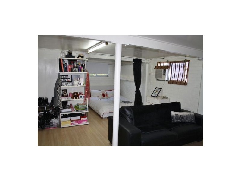 49 Thurecht Street, Maryborough QLD 4650