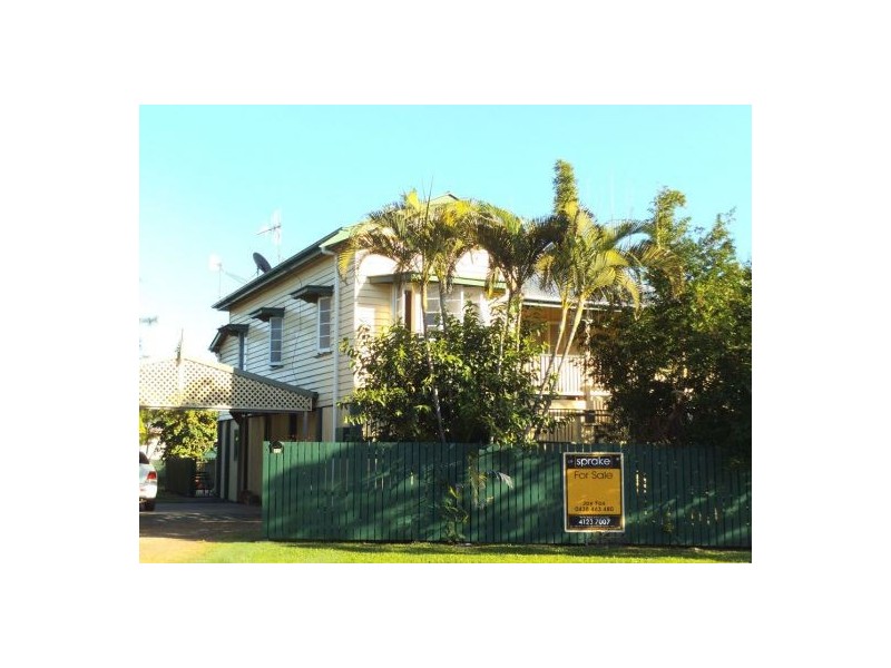 10 Demaine Street, Maryborough QLD 4650
