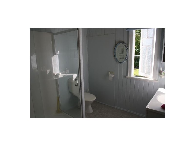 6 Wilson Street, Maryborough QLD 4650