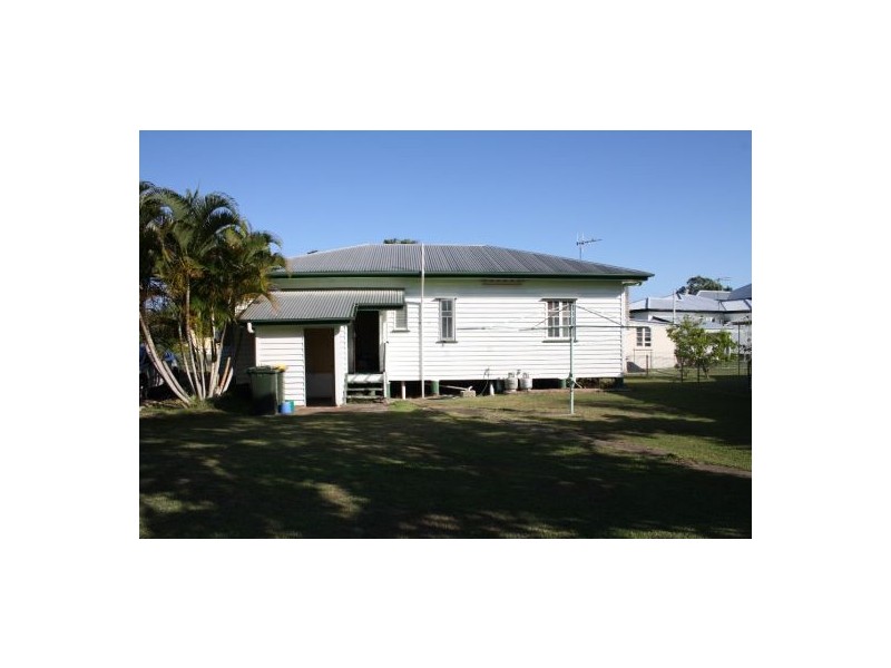 6 Wilson Street, Maryborough QLD 4650