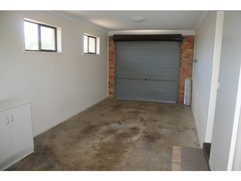 257 Main Street, Urraween QLD 4655
