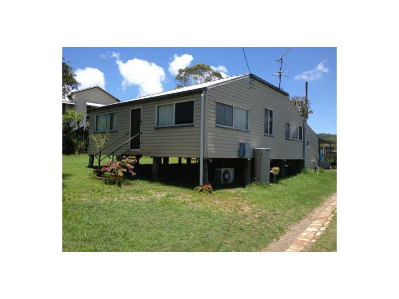25 Mill Street, Sarina QLD 4737