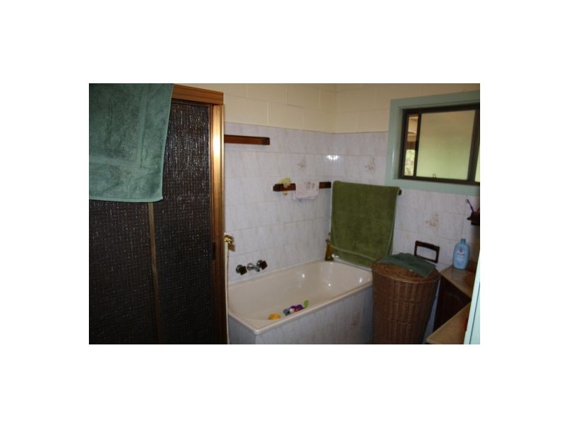 1106 Mungar Road, Mungar QLD 4650
