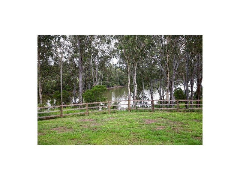 150 Ferry Road, Yengarie QLD 4650