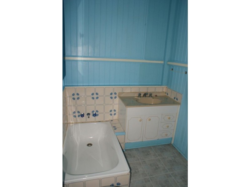 6 Bedford Street, Maryborough QLD 4650