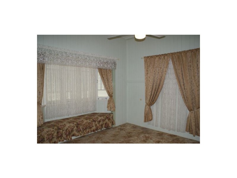 11 Meredith Street, Maryborough QLD 4650