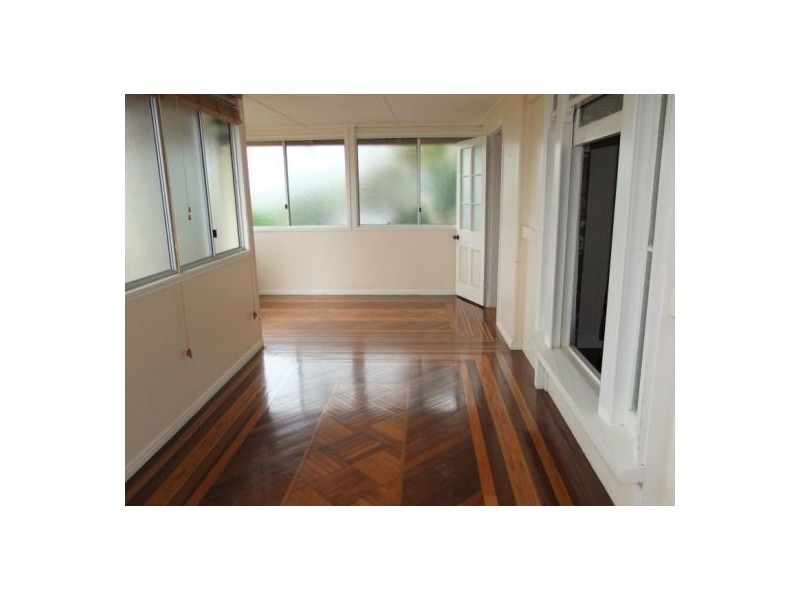 120 Churchill Street, Maryborough QLD 4650