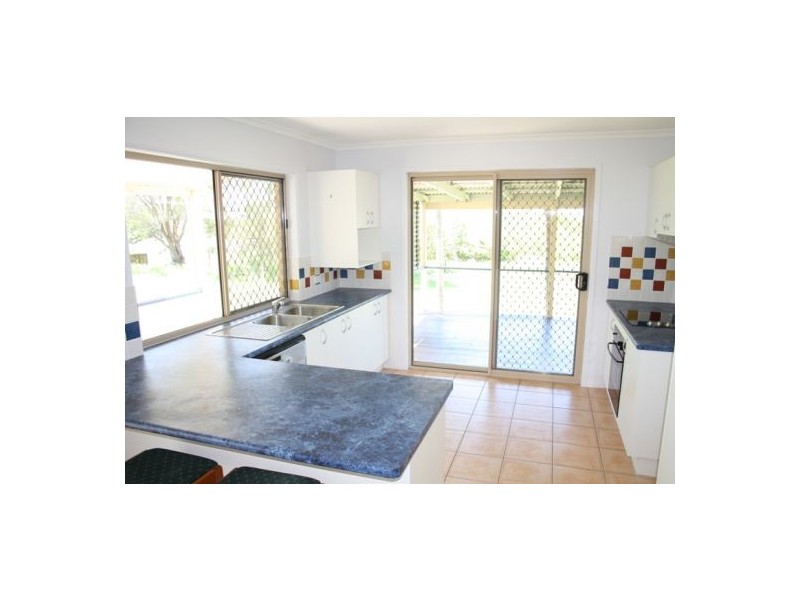 40 Haydn Drive, Kawungan QLD 4655