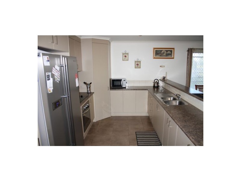 10 Josephine Drive, Tiaro QLD 4650