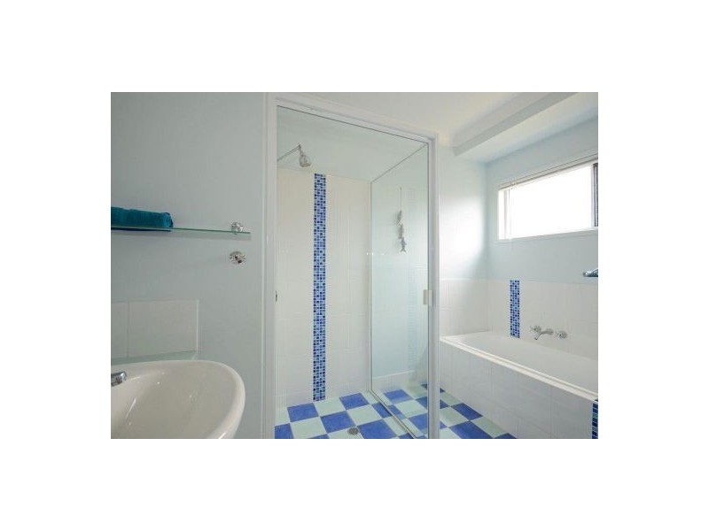 21 Colyton Street, Torquay QLD 4655