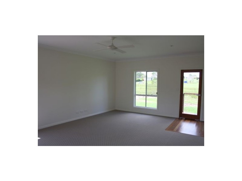 255 Iindah Road East, Tinana QLD 4650