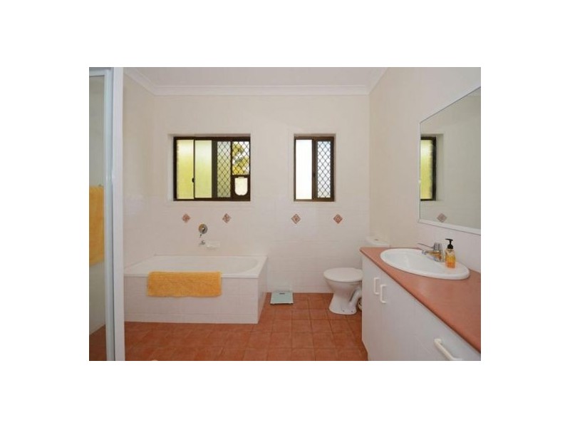 637 Noble Road, Susan River QLD 4655