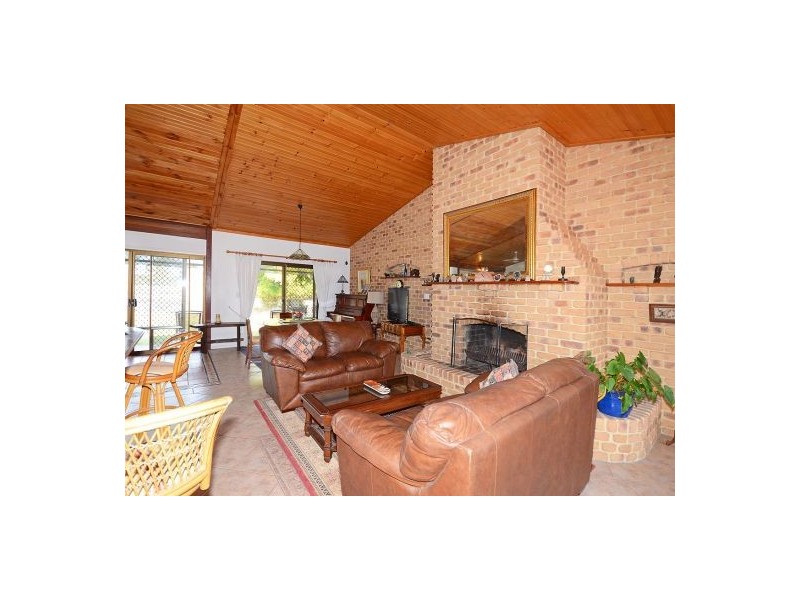 637 Noble Road, Susan River QLD 4655