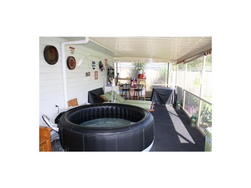 89 Woocoo Drive, Oakhurst QLD 4650