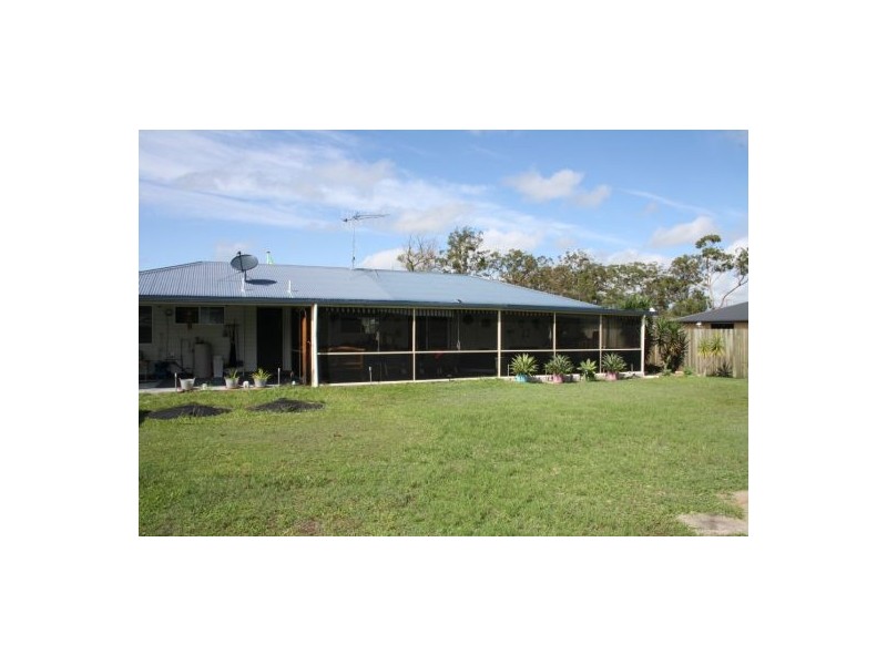 89 Woocoo Drive, Oakhurst QLD 4650