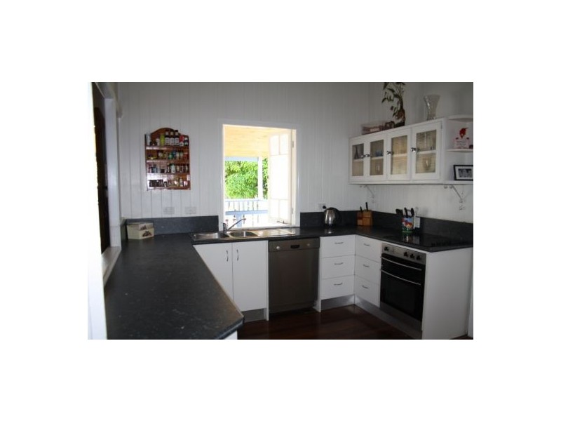 86 Pleasant Street, Maryborough QLD 4650