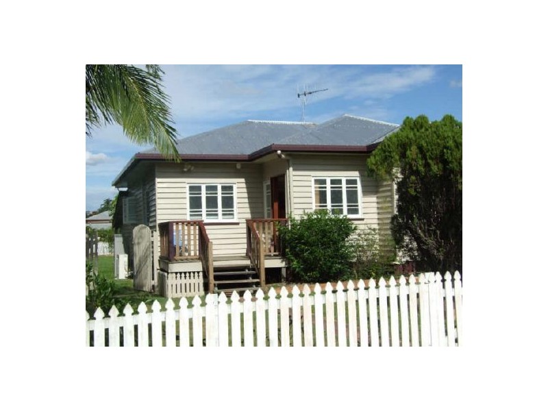 21 John Street, Maryborough QLD 4650