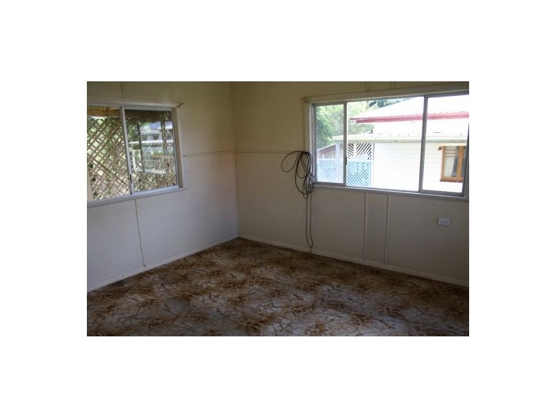 10 John Lane, Maryborough QLD 4650