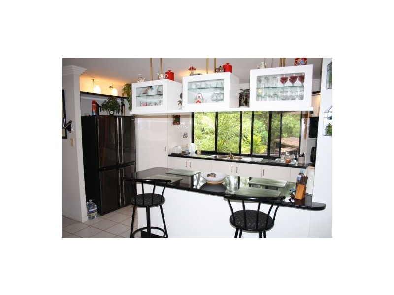 17 Lynton Court, Tinana QLD 4650