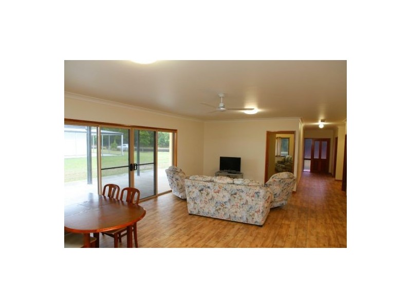 7 Sanderling Drive, Boonooroo QLD 4650