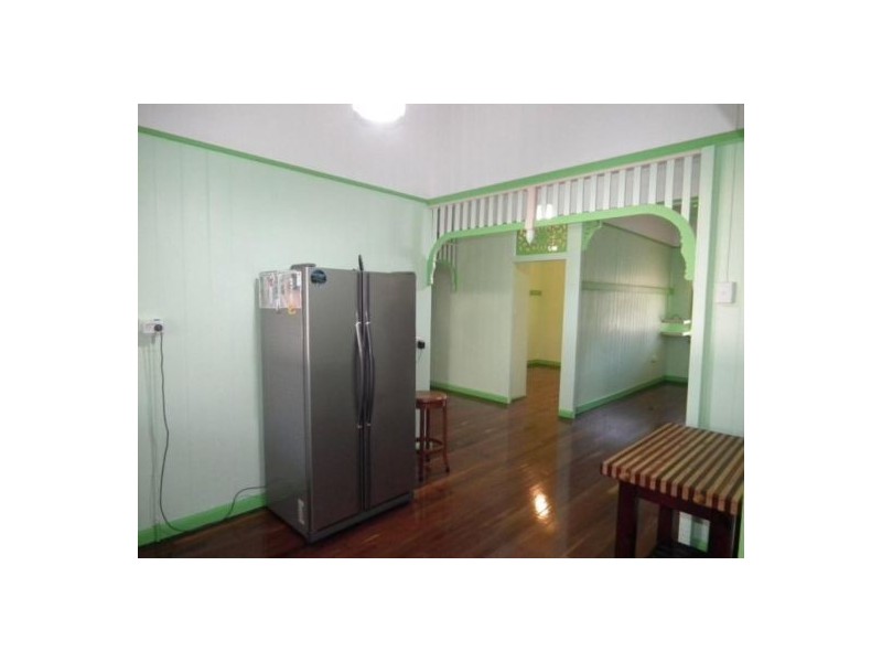 5 Fairlie Avenue, Maryborough QLD 4650