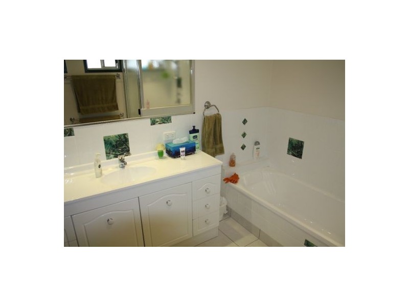 12 Yaralla Street, Maryborough QLD 4650