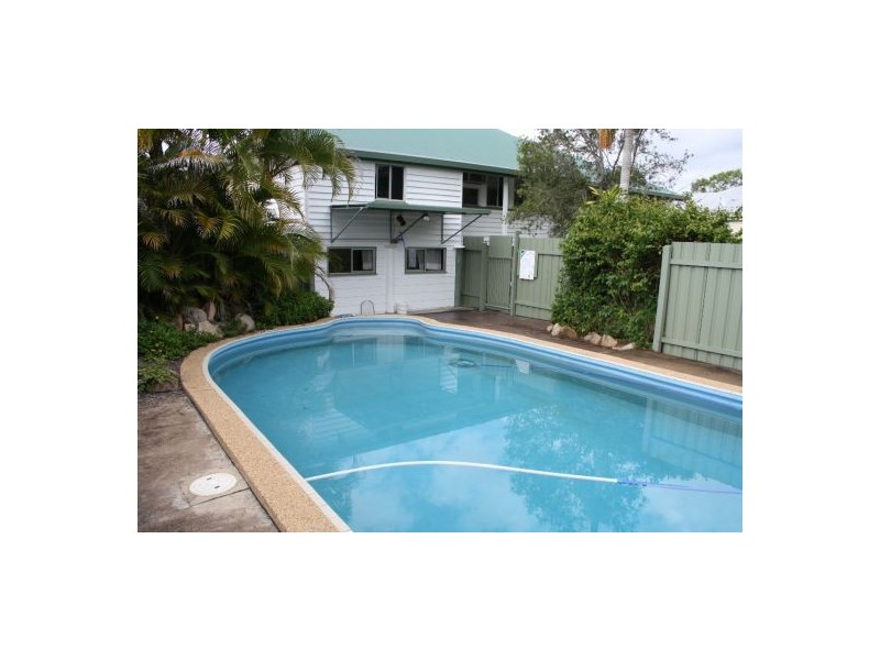 12 Yaralla Street, Maryborough QLD 4650