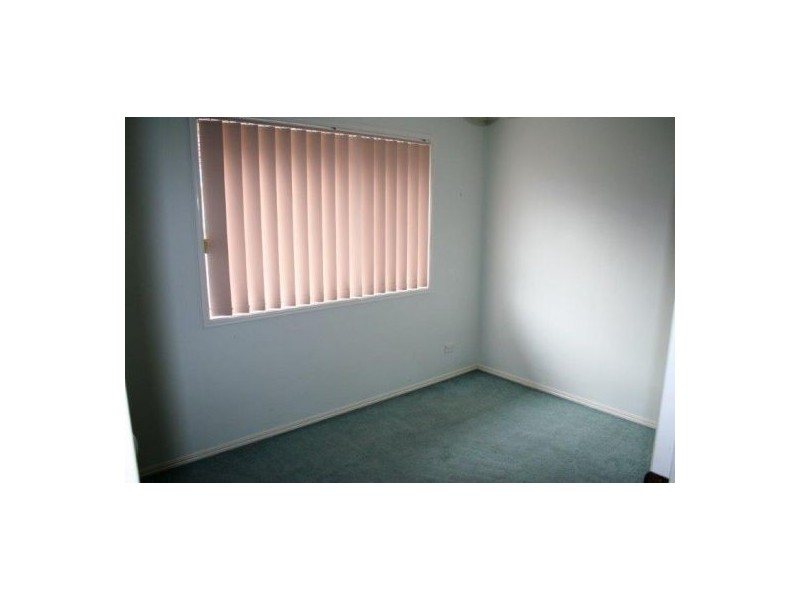 16 Ivybird Court, Torquay QLD 4655