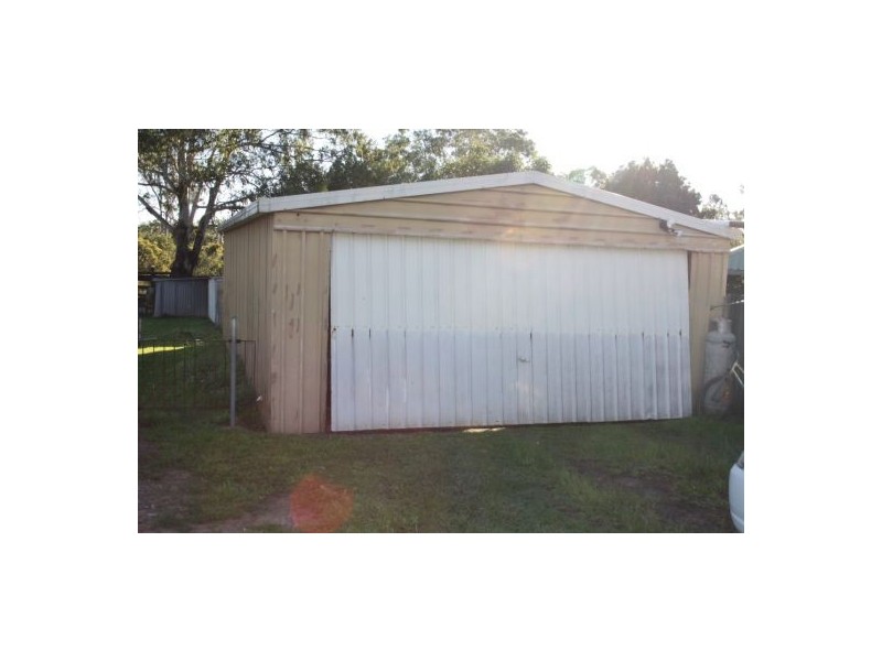 11 Neil Road, Maryborough West QLD 4650