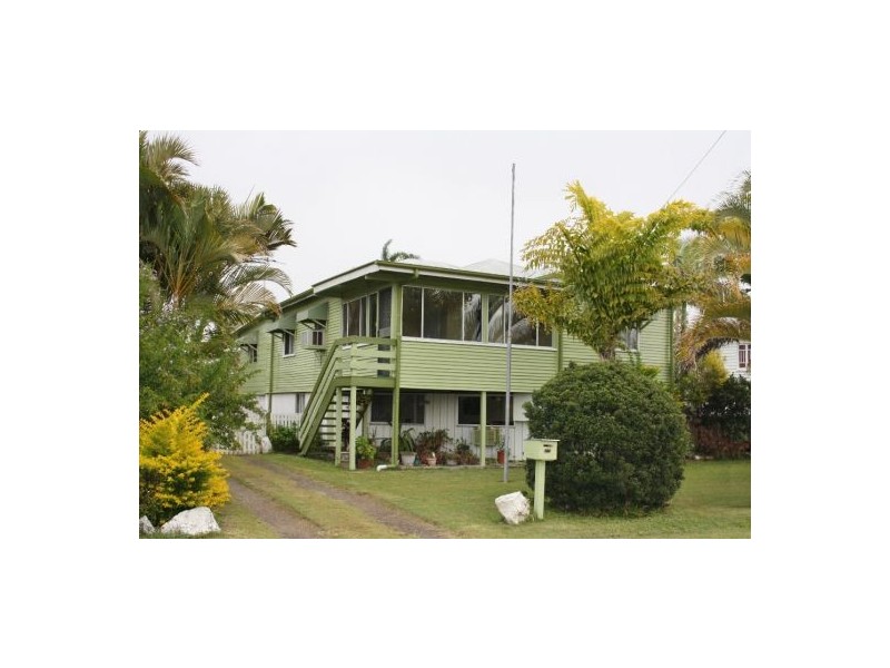 25 Pearson Street, Granville QLD 4650