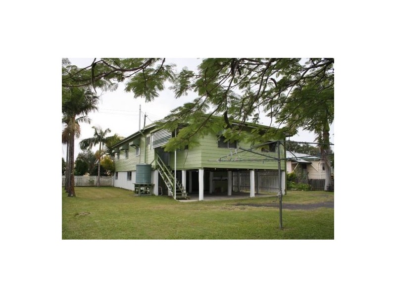 25 Pearson Street, Granville QLD 4650