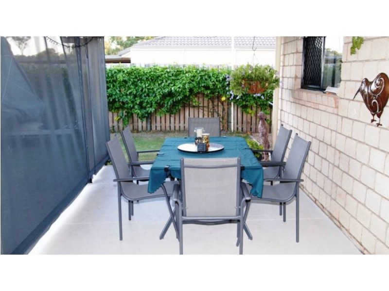 16 Joselyn Drive, Point Vernon QLD 4655