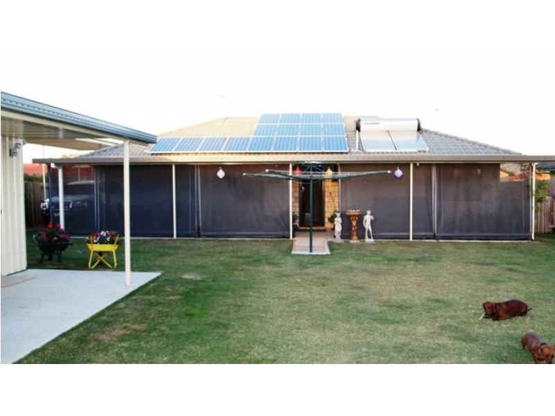 16 Joselyn Drive, Point Vernon QLD 4655
