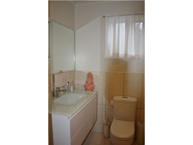 44 Teddington Road, Tinana QLD 4650