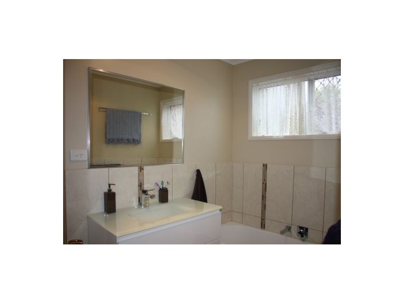 44 Teddington Road, Tinana QLD 4650