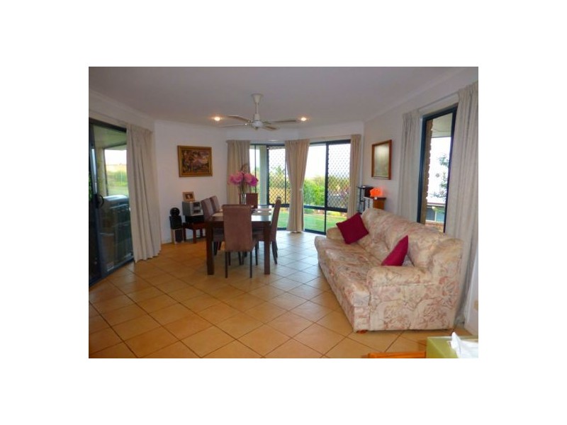 11 Bromiley Court, Dundowran QLD 4655