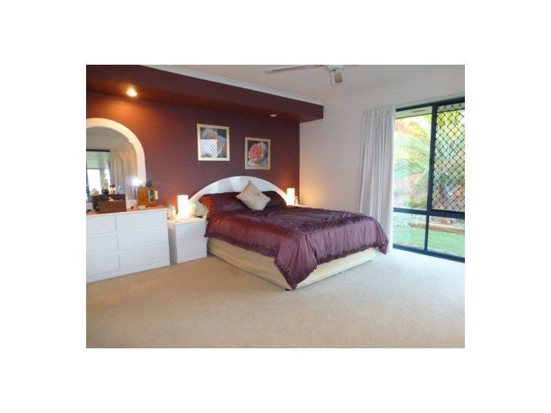 11 Bromiley Court, Dundowran QLD 4655