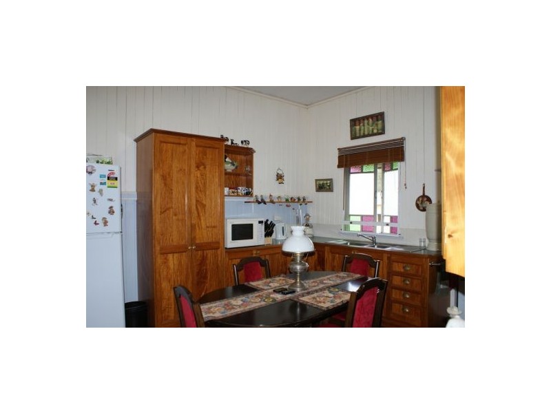 23 Dunn Street, Aldershot QLD 4650