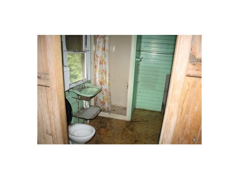 82 Fort Street, Maryborough QLD 4650