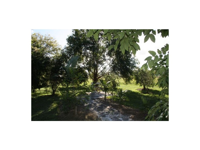 18 Horizon Court, Yengarie QLD 4650