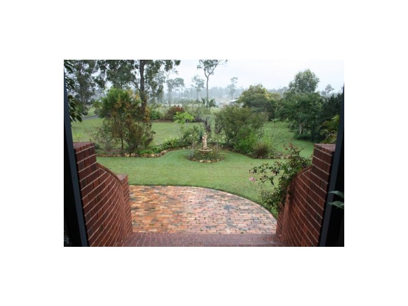 18 Horizon Court, Yengarie QLD 4650