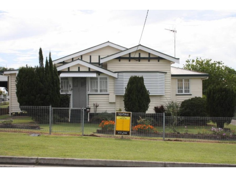 11 Meredith Street, Maryborough QLD 4650
