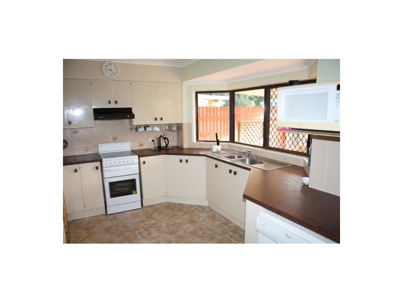 10 Wentworth Court, Granville QLD 4650