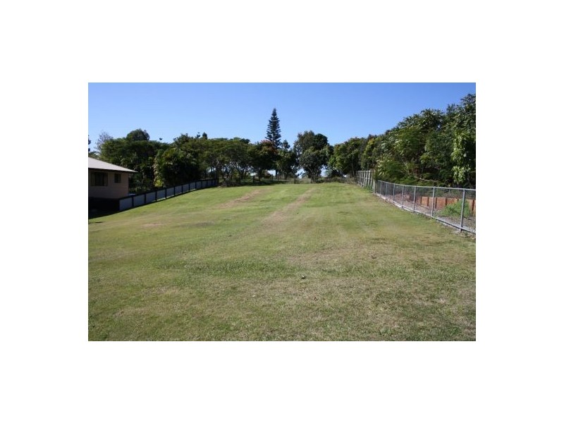 4 Dale Street, Tiaro QLD 4650