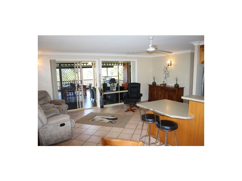 27 Cottonwood Court, Poona QLD 4650