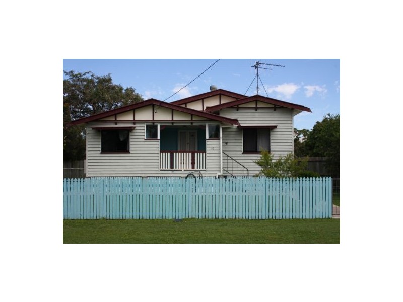 10 Ella Street, Maryborough QLD 4650