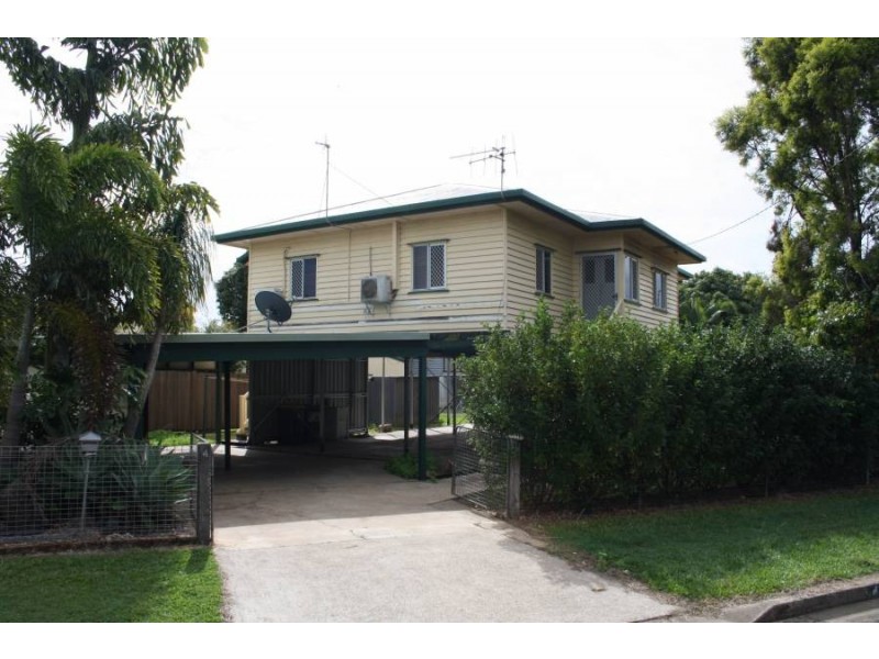 4 Demaine Street, Maryborough QLD 4650