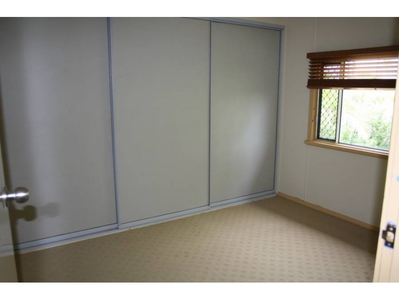 4 Demaine Street, Maryborough QLD 4650