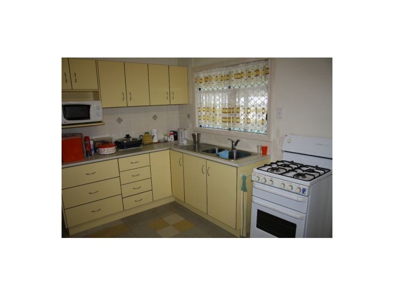 17 Hunter Street, Maryborough QLD 4650