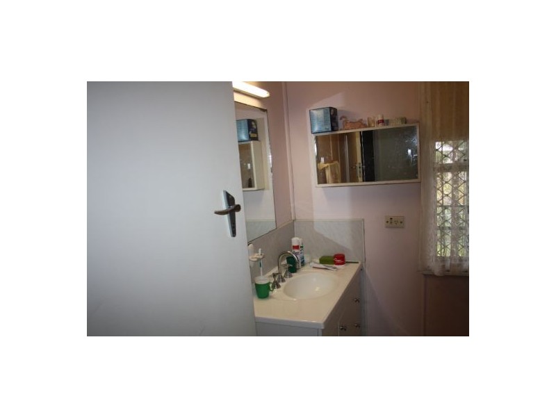 17 Hunter Street, Maryborough QLD 4650